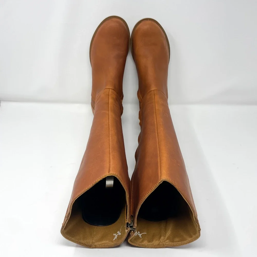 Chaco Cataluna Tall Riding Boots Womens 8.5 Tan Brown Waterproof Leather Rustic